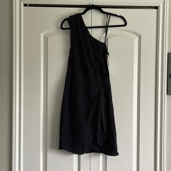 BCBGeneration | Dresses | Nwt Bcbg One Shoulder Dress | Poshmark